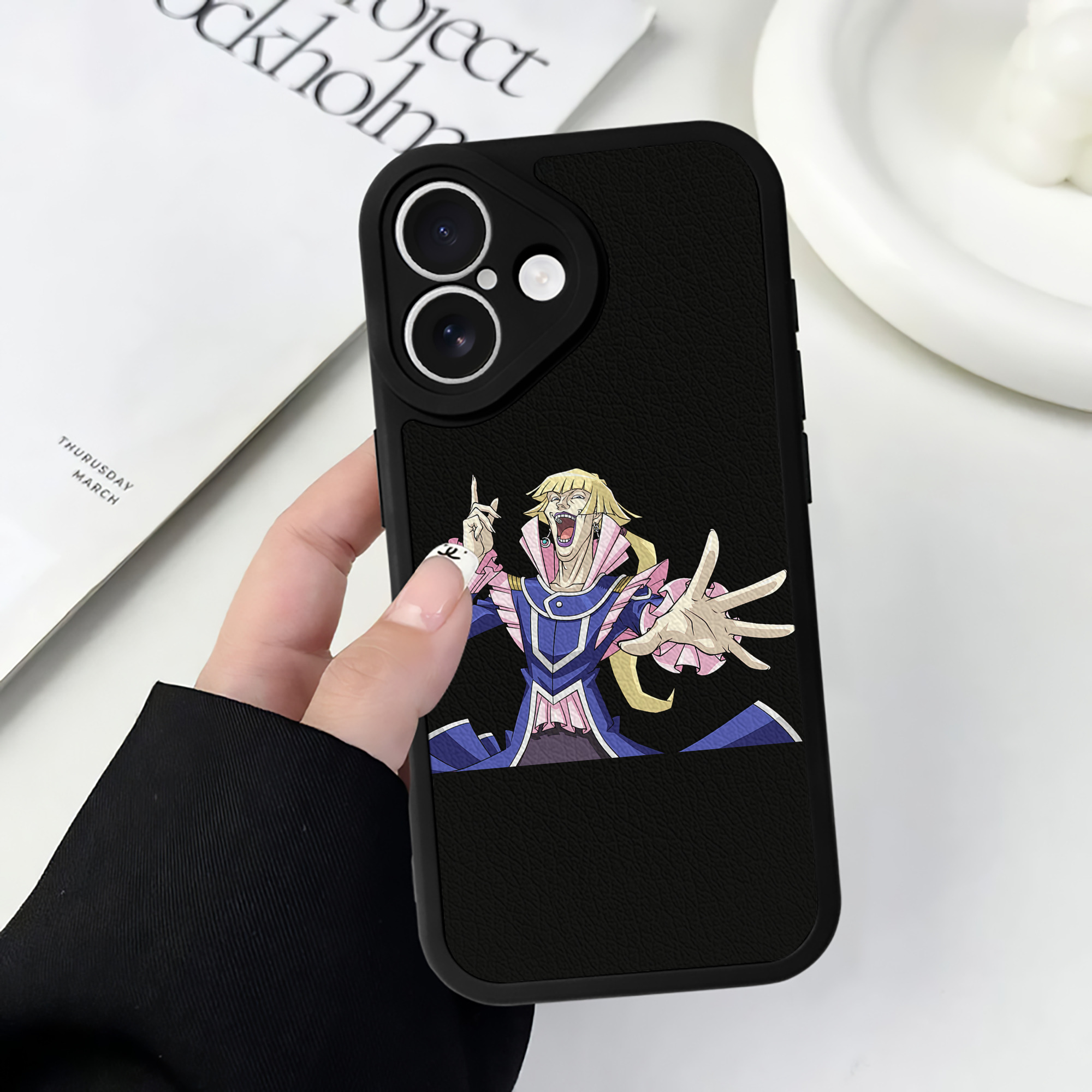 遊☆戯☆王 Yu-Gi-Oh! 【iPhone 16シリーズ対応】シリコンスマホケース（レザー調） 材質：シリコン